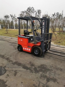 合力1.5噸電動叉車